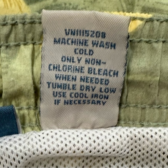 Breakwater Green and Yellow Swim Trunks with Drawstring Waistband Floral Print M - Picture 5 of 9